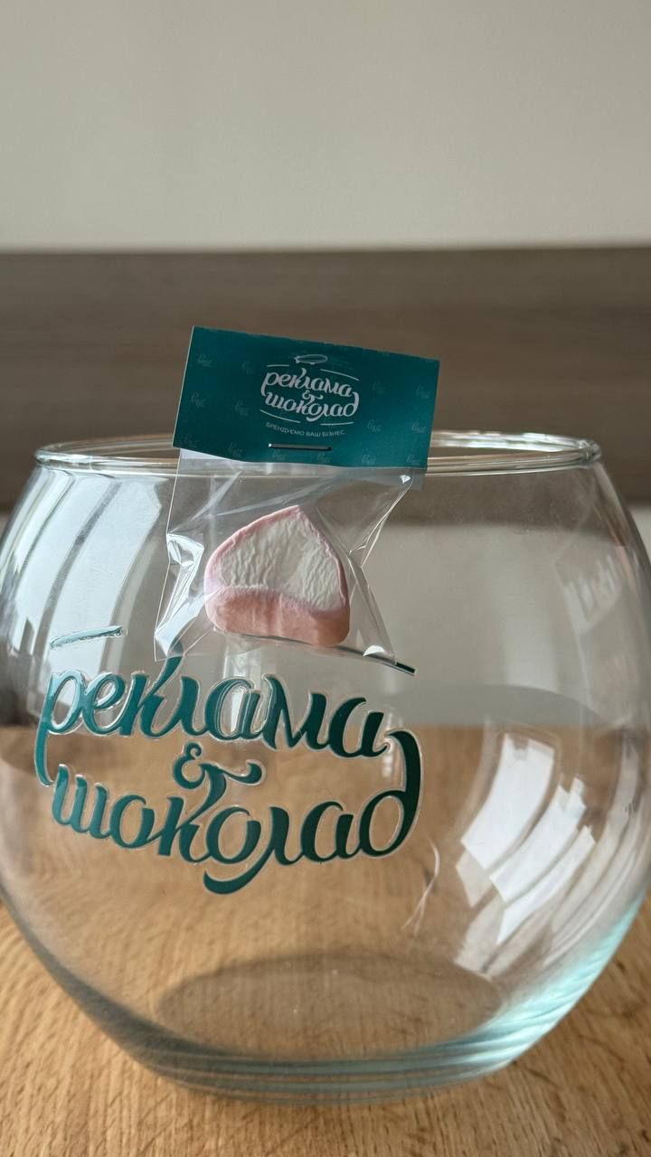 Маршмелоу з логотипом 